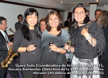 Diana Toda (Coordinadora de Estudios de la EIAF), Roxana Barrientos (Directora de la EIAF), y Ana Maria Almario (Alcaldesa de Usaquén, Bogotá)