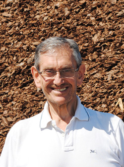 Héctor Svartz, ingeniero agrónomo. Director del Laboratorio de Análisis de Sustratos y Aguas de la Facultad de Agronomía (Universidad de Buenos Aires).